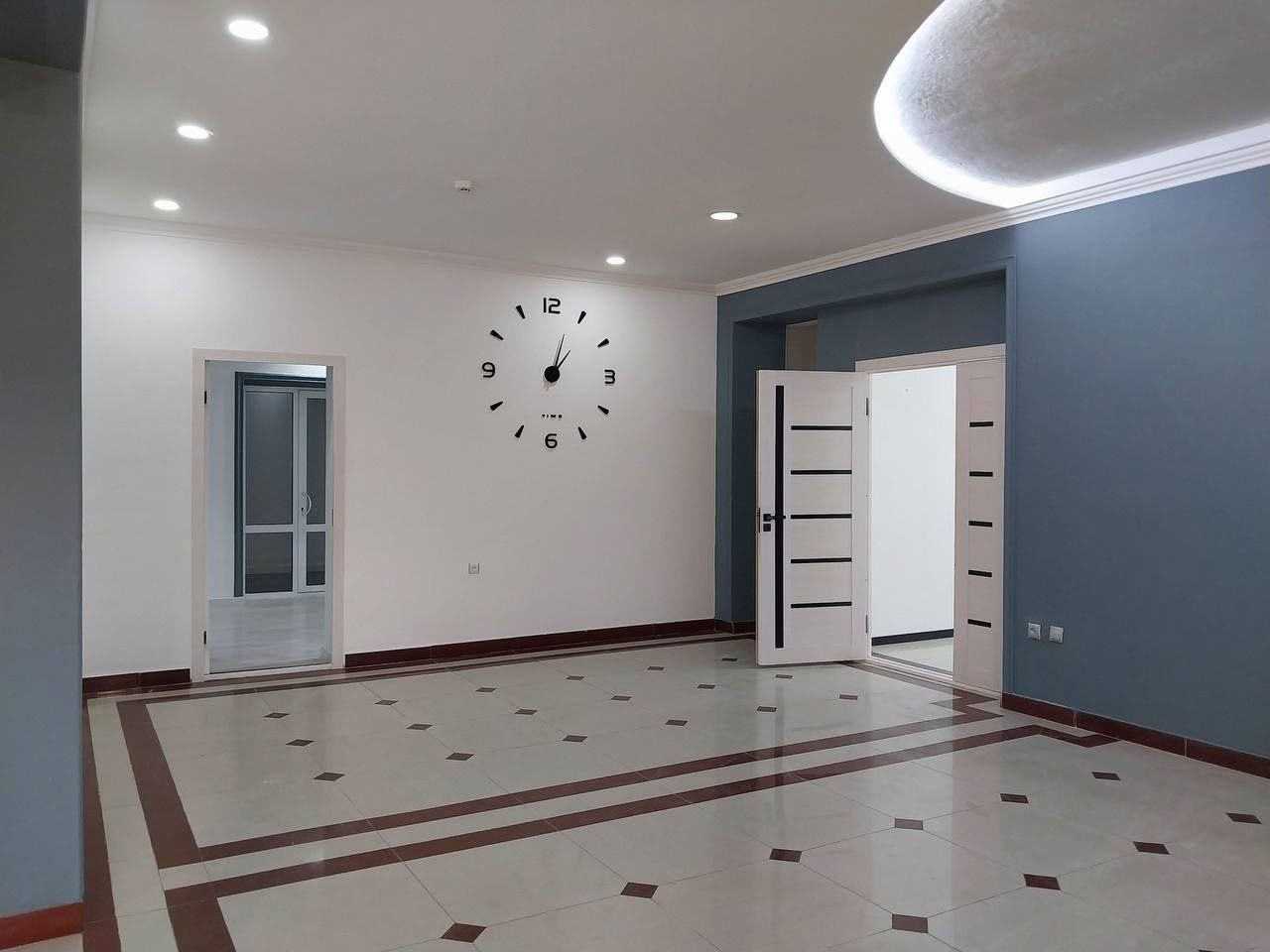 Shayxontohur 300 m2  ofes har qanday  biznesga ijaraga beriladi
