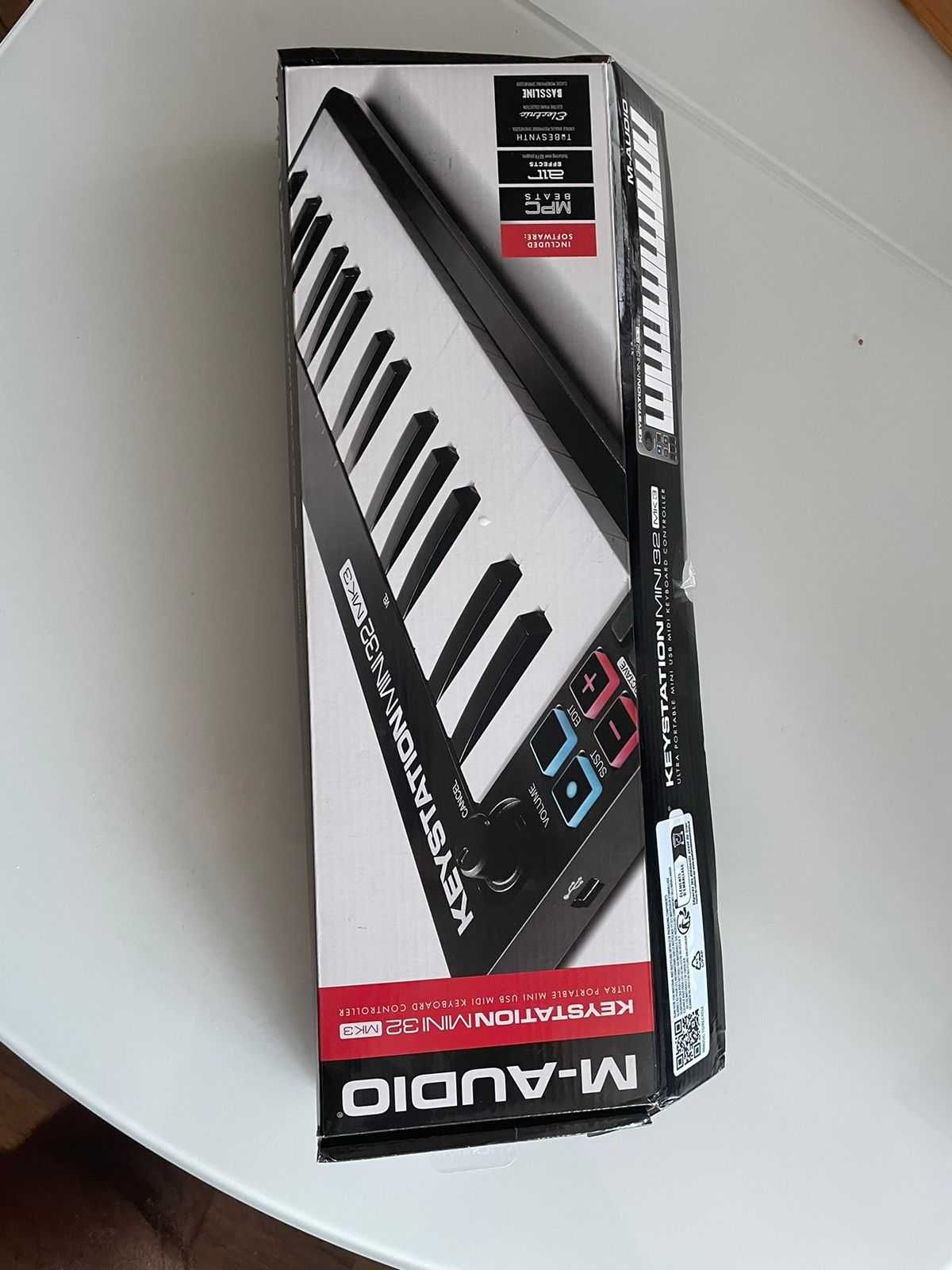 продам MIDI клавиатуру