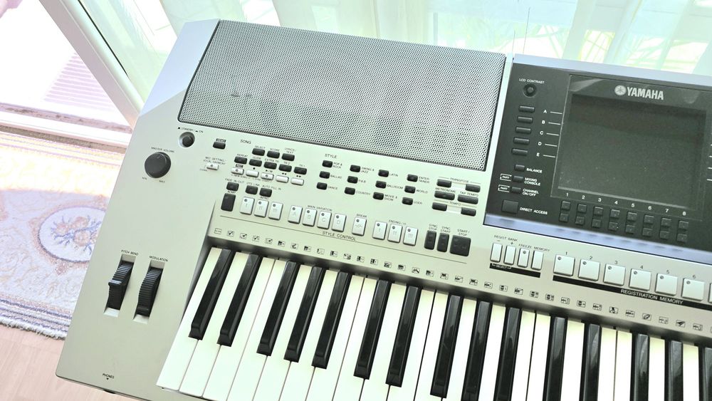 клавир-аранжор Yamaha PSR-S900