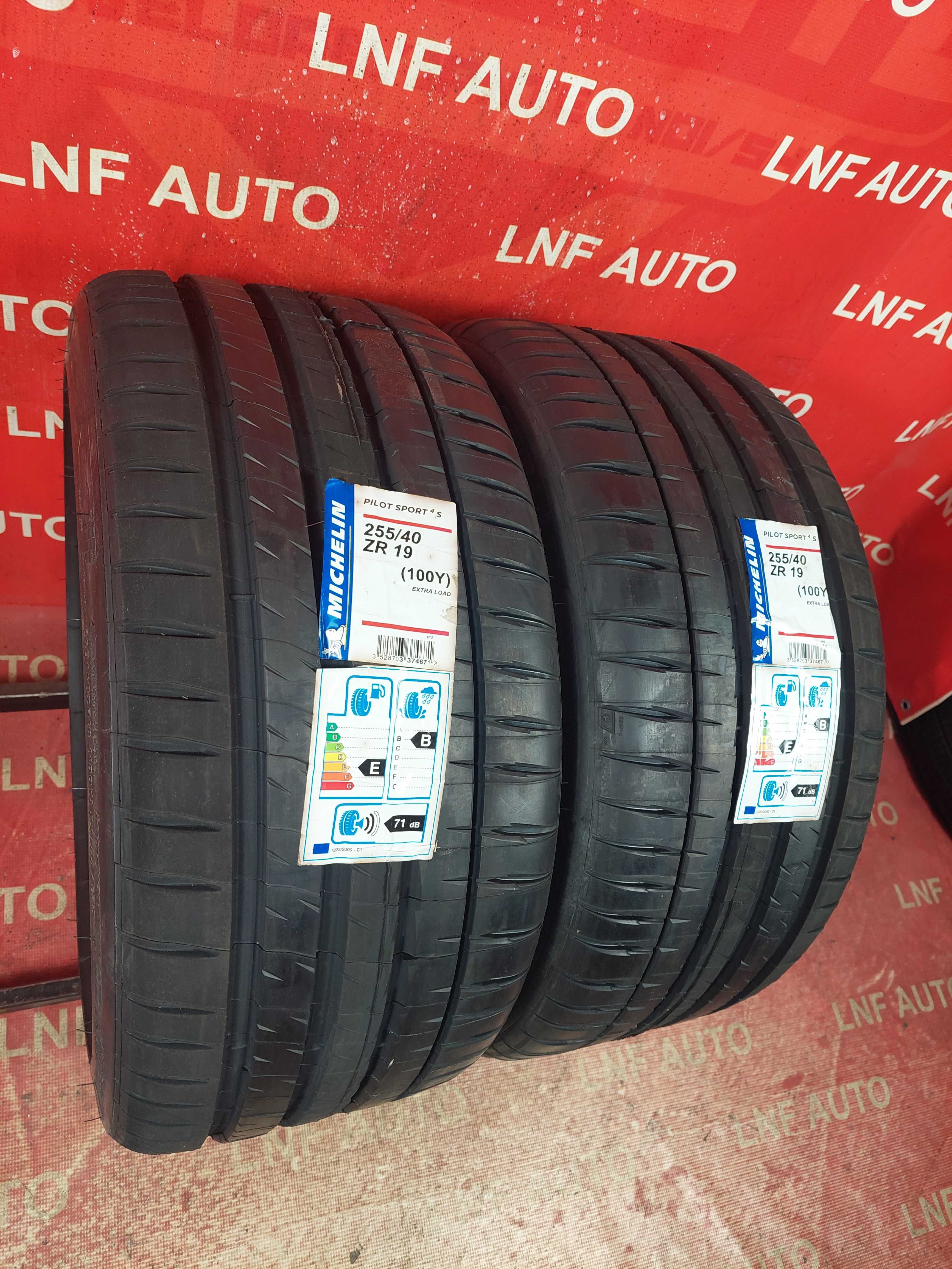 Anvelope de VARA - 255/40/19 - Michelin PS4 S - NOI - DOT 2020 !