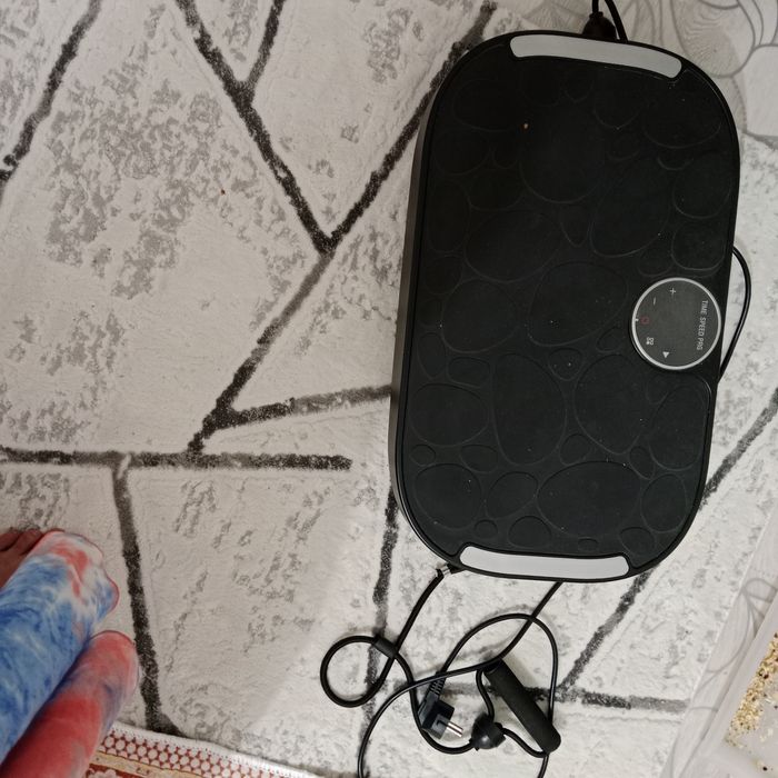 Продам вибро платформу состоянии нового.