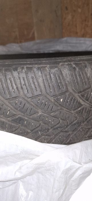 Cauciucuri iarna 185/60 R 14