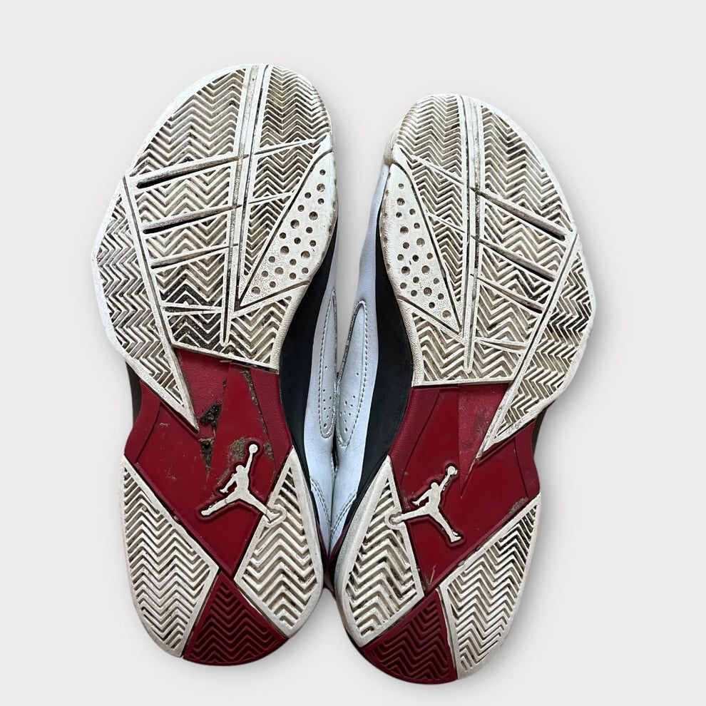 Jordan True Flight 44