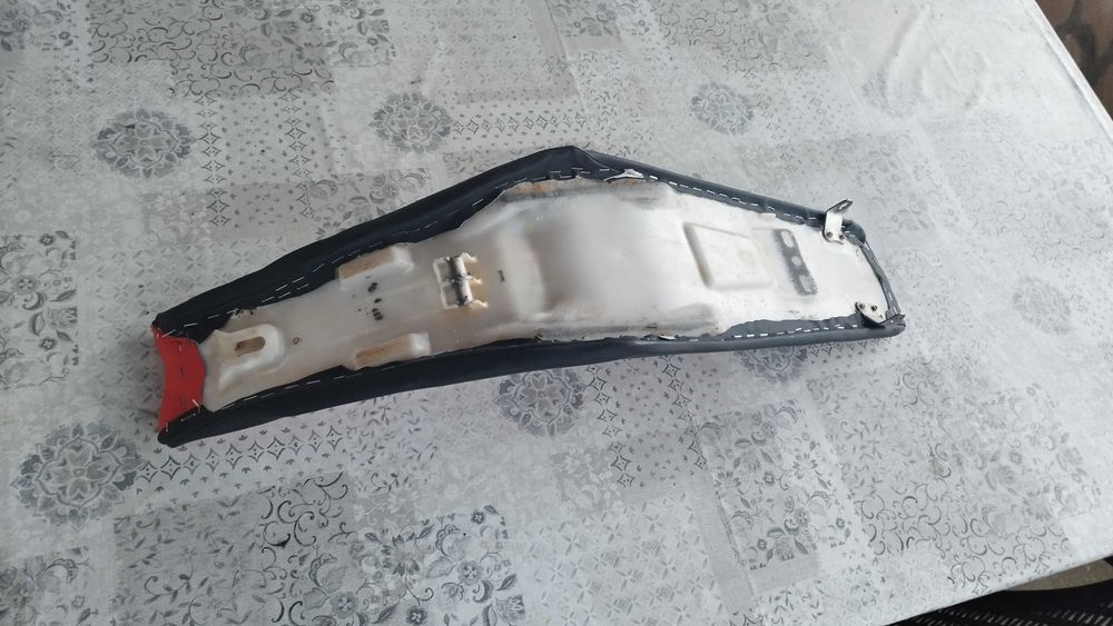 Седалка за хонда црф 2010/12