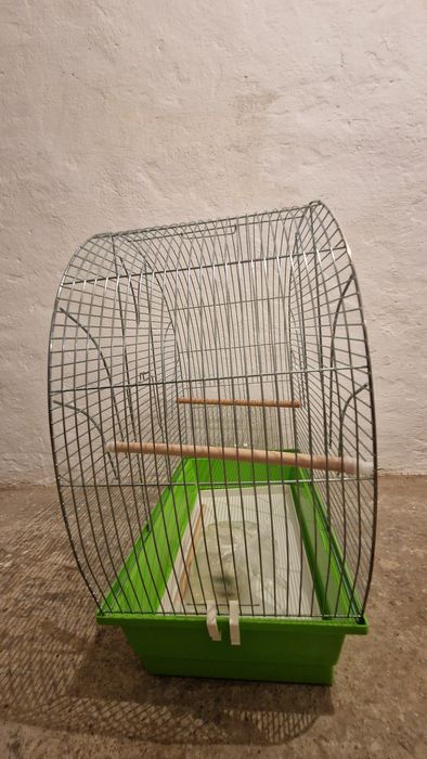 Colivie MARE pt. păsări foarte curată