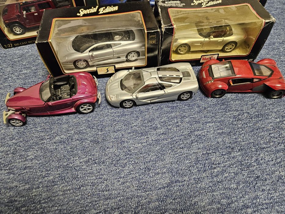 Machete Die-cast Model scala 1:24 Bburago Maisto Colectie Clasice + F1