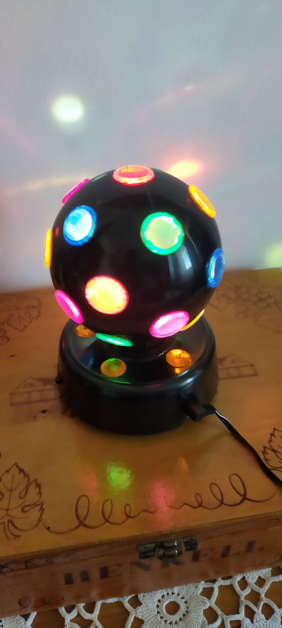 Glob disco lumini