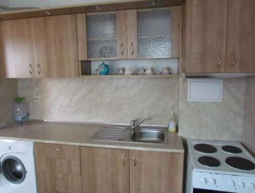 Дава се под наем Двустаен апартамент в София, Витоша - 75 кв.м за 780 € - Снимка #14