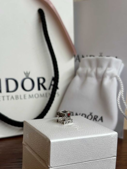 Пандора талисман - Любовно кубче на Рубик