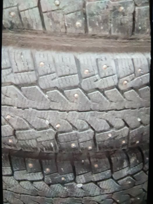 Продам зимнюю резину на газель