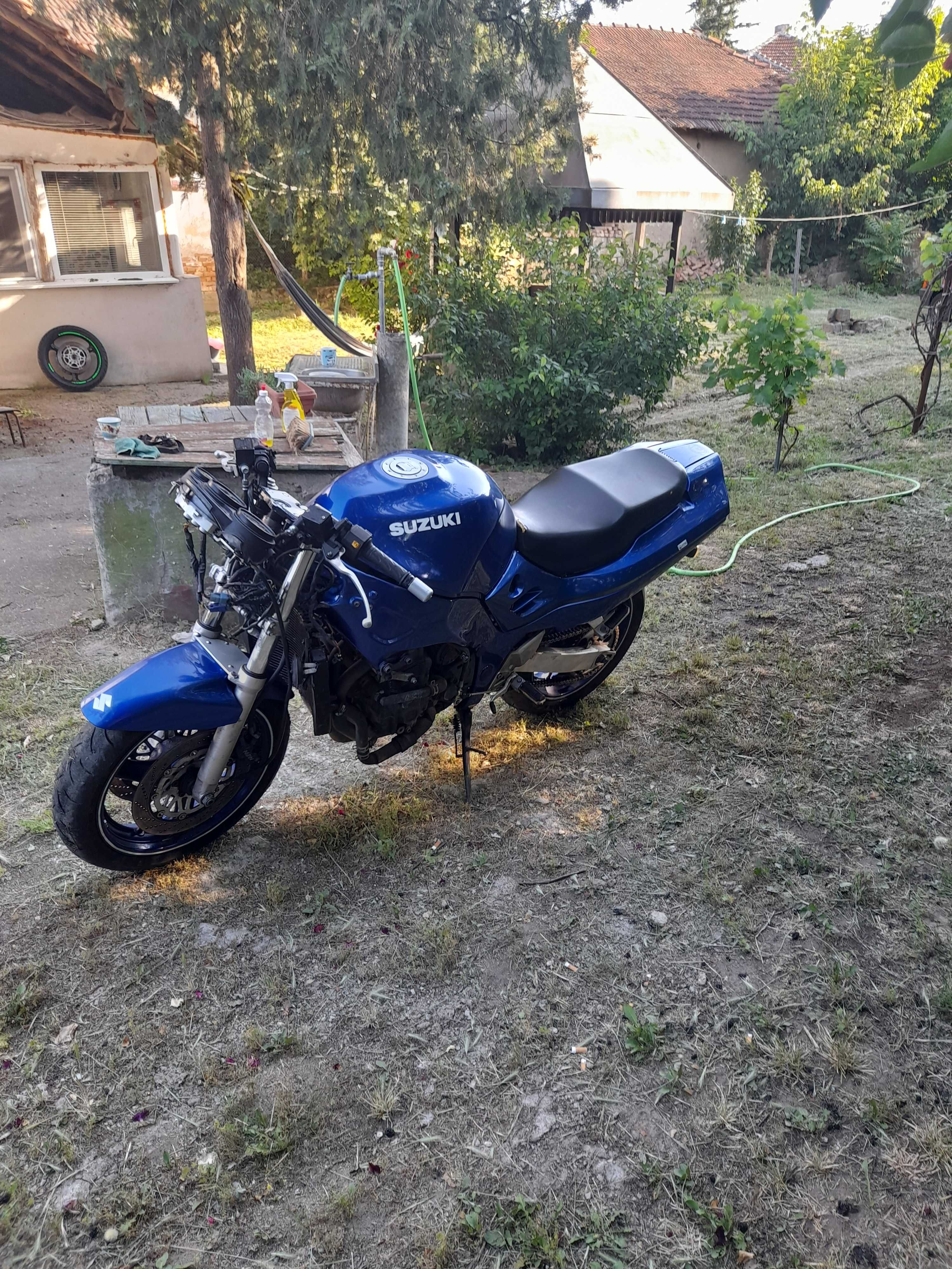 Suzuki RF950 1998