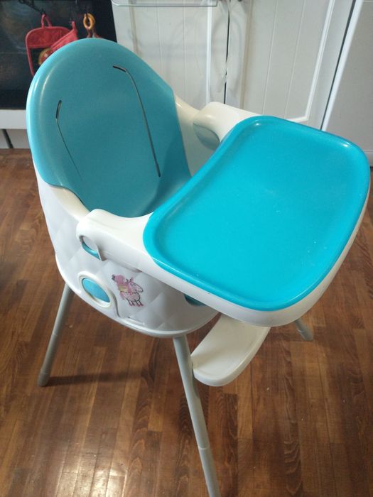 Scaun de masa Keter pentru bebe