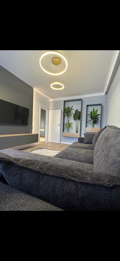 Inchiriez apartament 2 camere