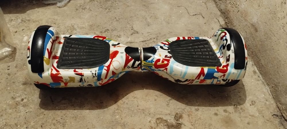 Vând Hoverbord cu Bluetooth