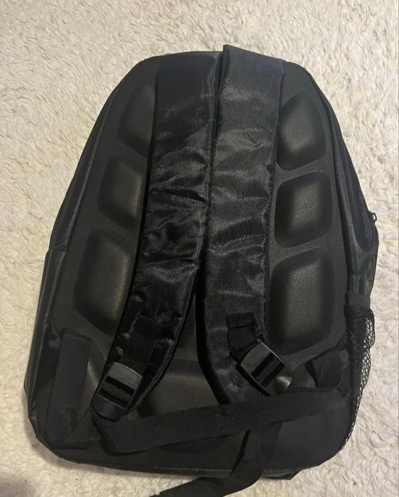 Bape christian dior champion puma jack wolfskin guess nike guess