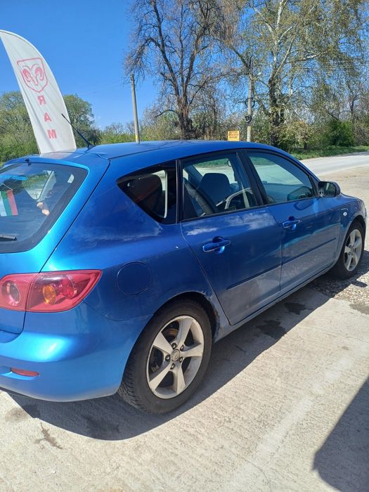 Mazda3 Колата е в добро състояние работи перфектно  качваш се и караш