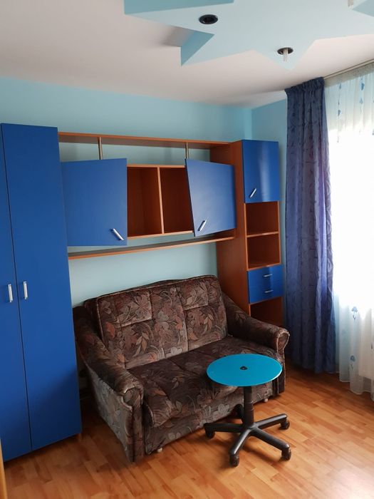 Inchiriez apartament zona  Narcisa