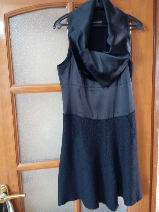 Платье Emporio Armani