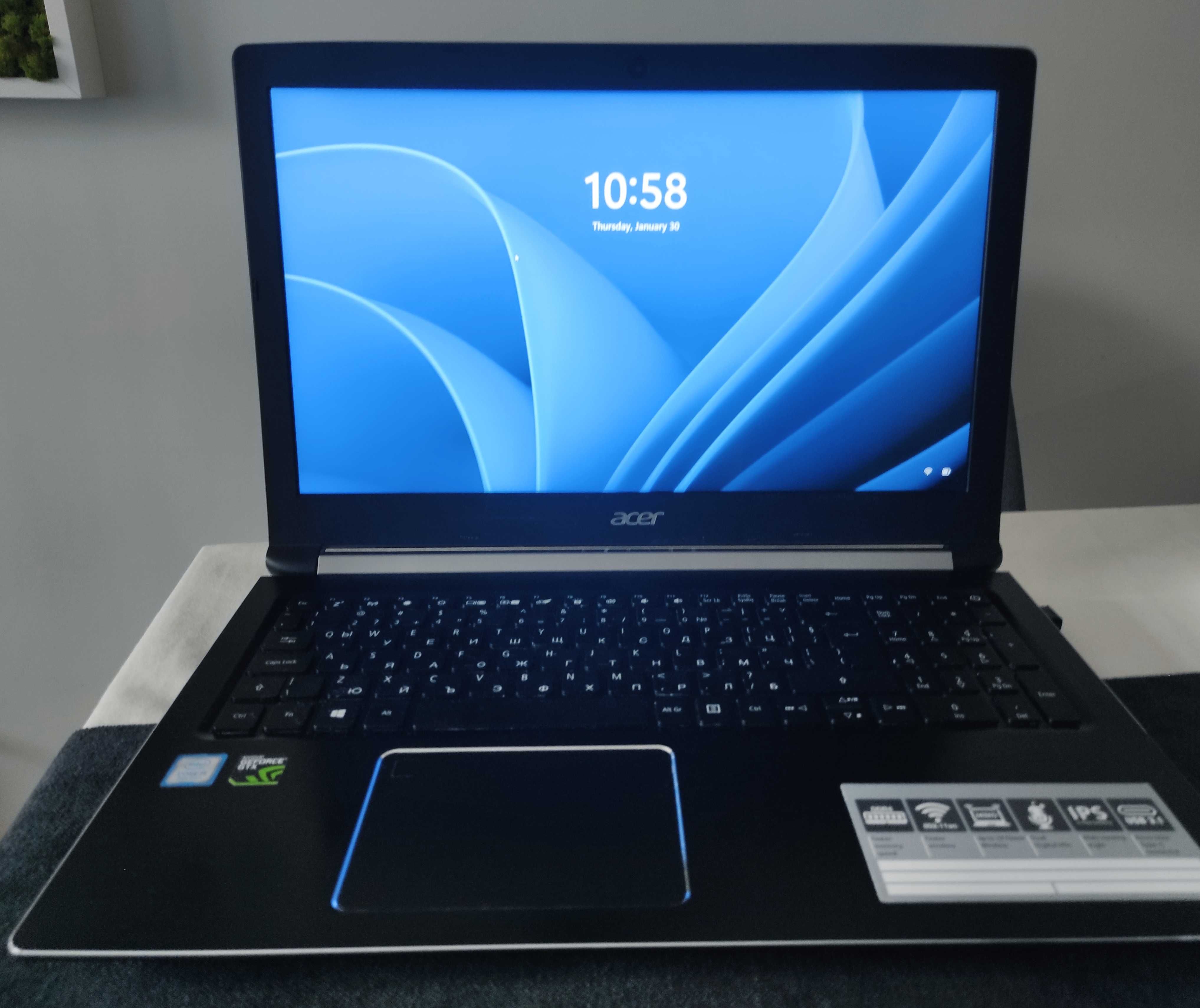 Acer Aspire A715-72G