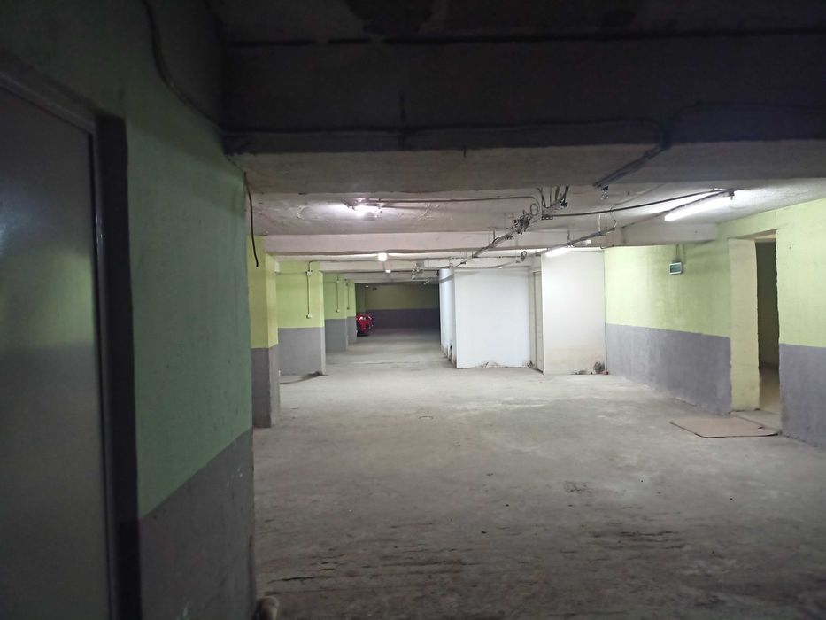 Garaj la subteran in zona intersectiei Obor