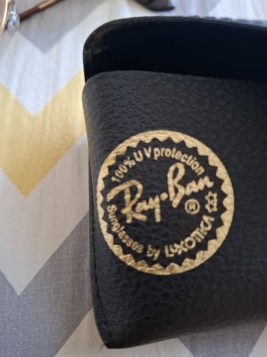 Vînd ochelari de soare Ray.Ban originale