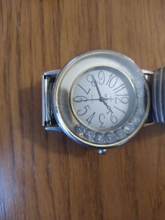 Советские наручные мужские и женские  часы