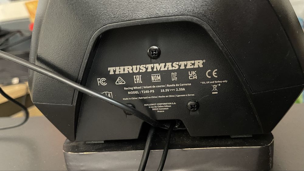 Thrustmaster T248-PS със стойка и седалка