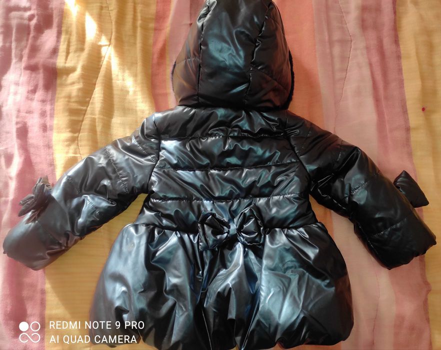 Vând geacă fetiță