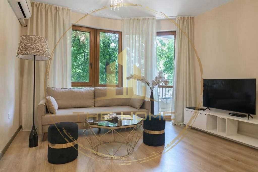 Дава се под наем Тристаен апартамент в Варна, Гръцка махала - 85 кв.м за 1400 € - Снимка #4