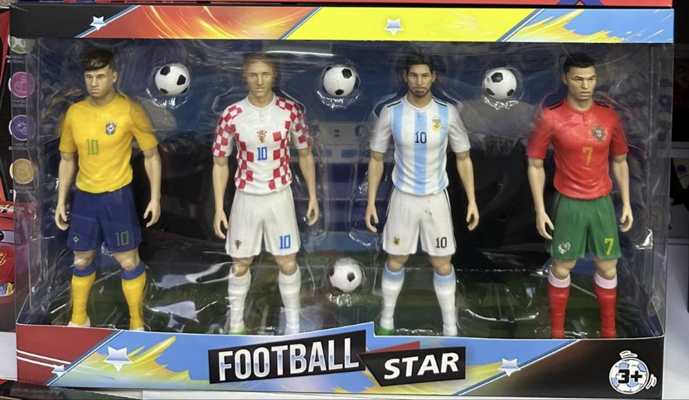 Голям комплект 4 фигурки футболисти Messi, Ronaldo