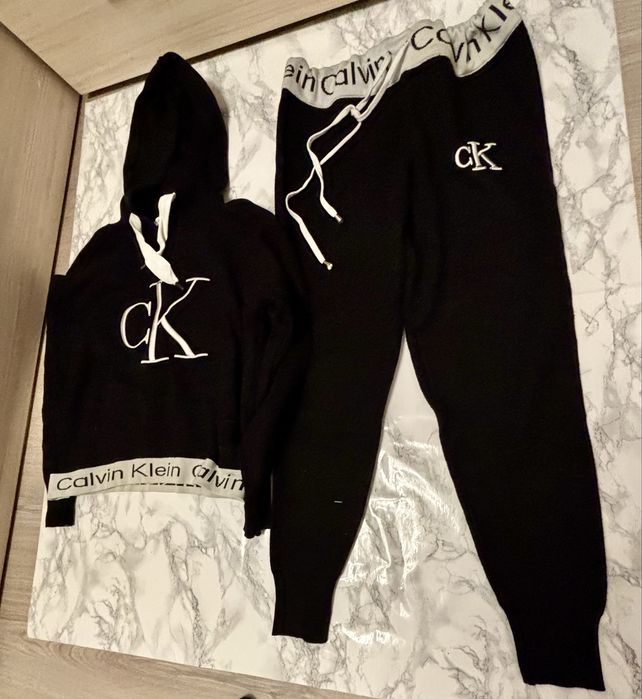 Calvin Klein дамски комплект