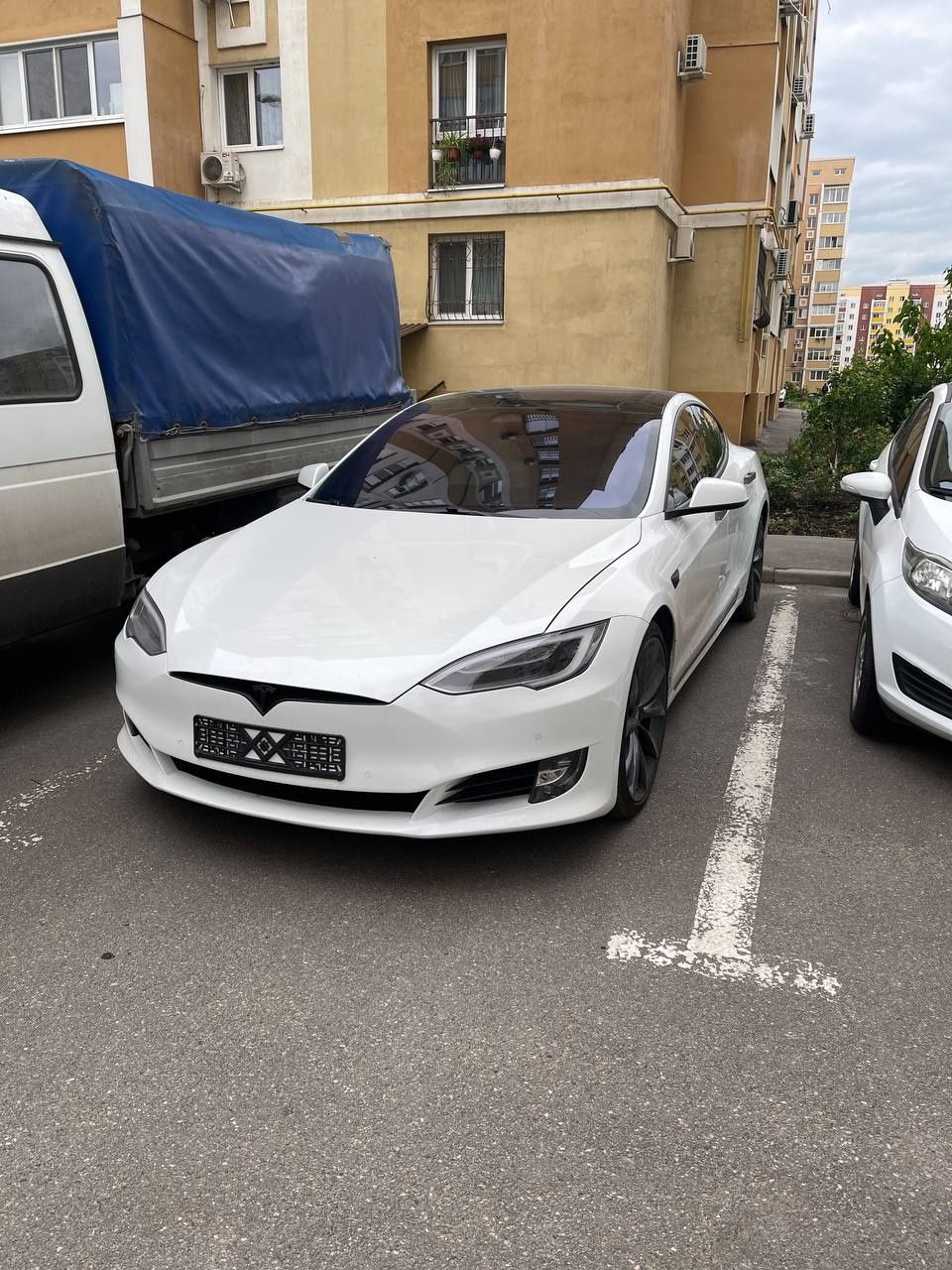 Tesla запчасти на заказ