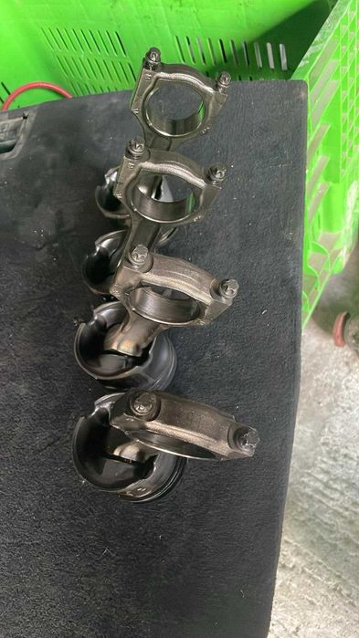 Бутала с биели BMW N47 E83 / E87 / E90 / E91 / E92