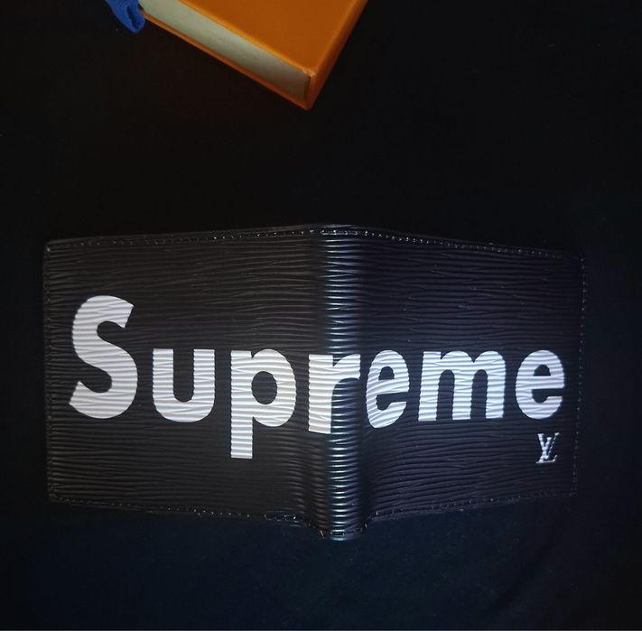 portofel louis vuitton cu supreme