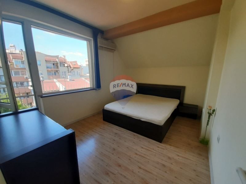 Дава се под наем Двустаен апартамент в Варна, Зимно кино Тракия - 65 кв.м за 423.3 € - Снимка #5