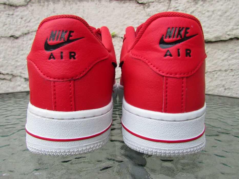 Маратонки Nike Air Force 1 '07 'University Red'