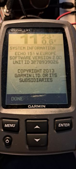 Sonar Garmin (doar ecranul fara sonda/transducer/accesorii)