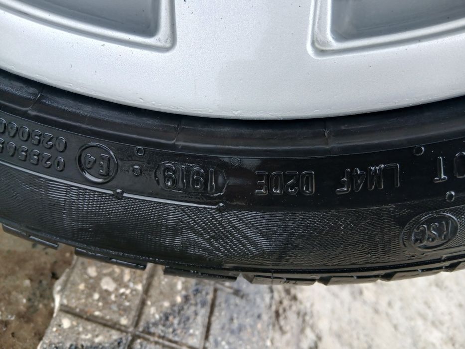 225/45/18 гуми с джанти 5×112