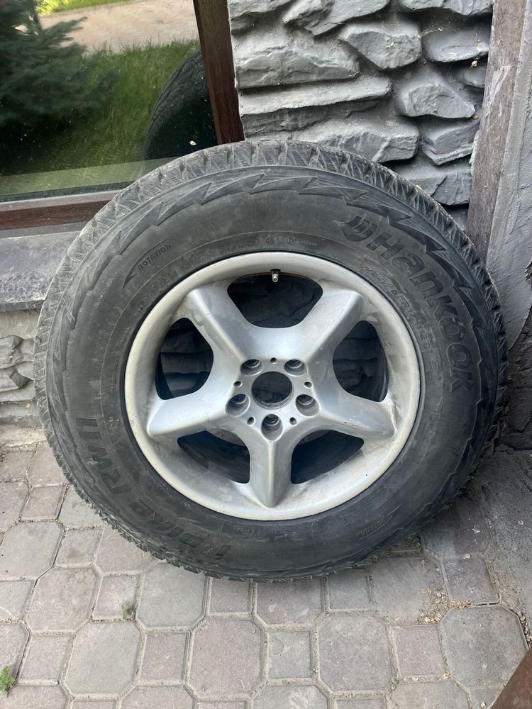 Продам или обменяю два комплекта дисков, 17 и 19