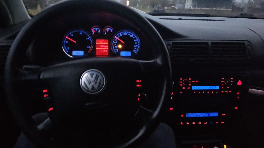 Vând Passat b5.5