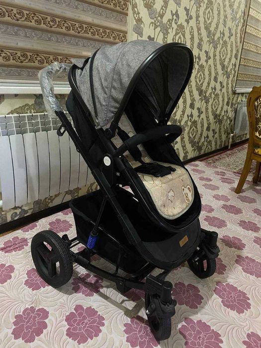 Детская коляска люлька 3 в 1. почти новый в отличном состоянии
