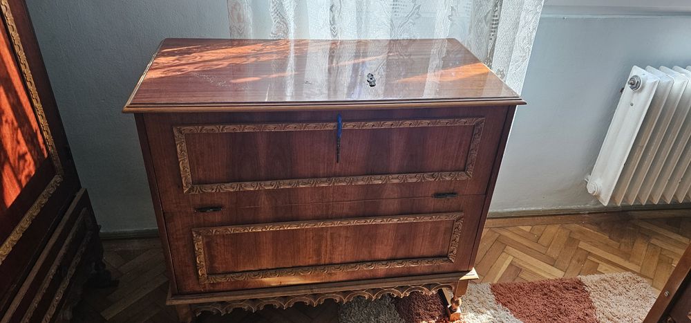 Mobila vintage in conditie ok