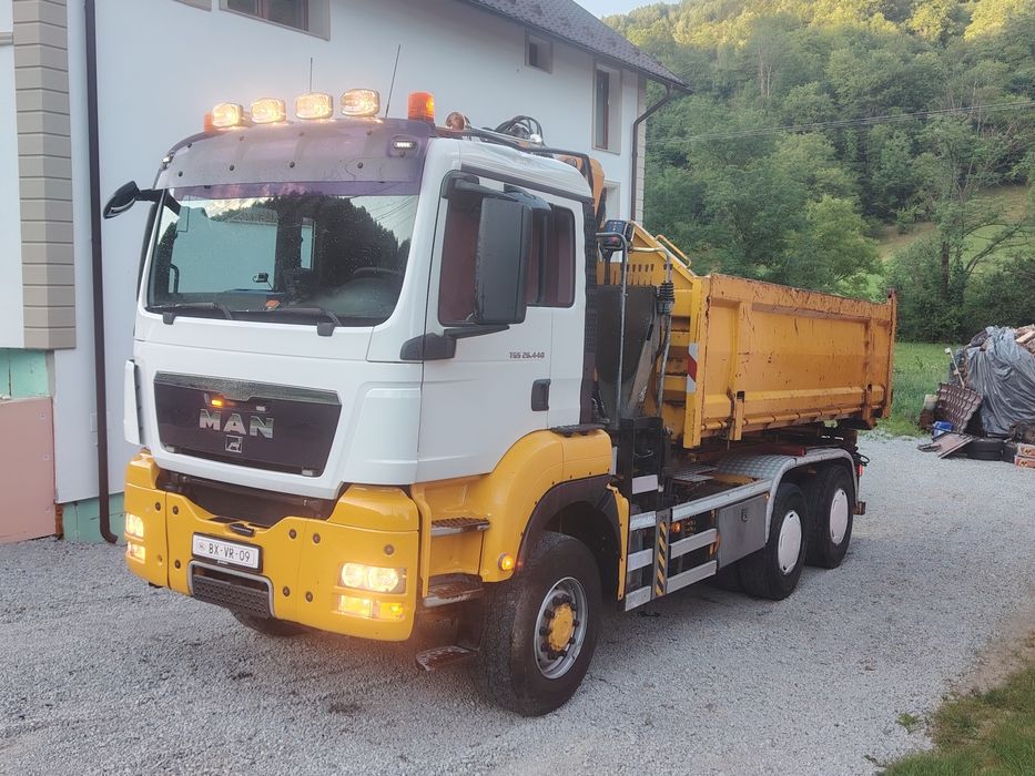 MAN 6X6 Bascula cu macara