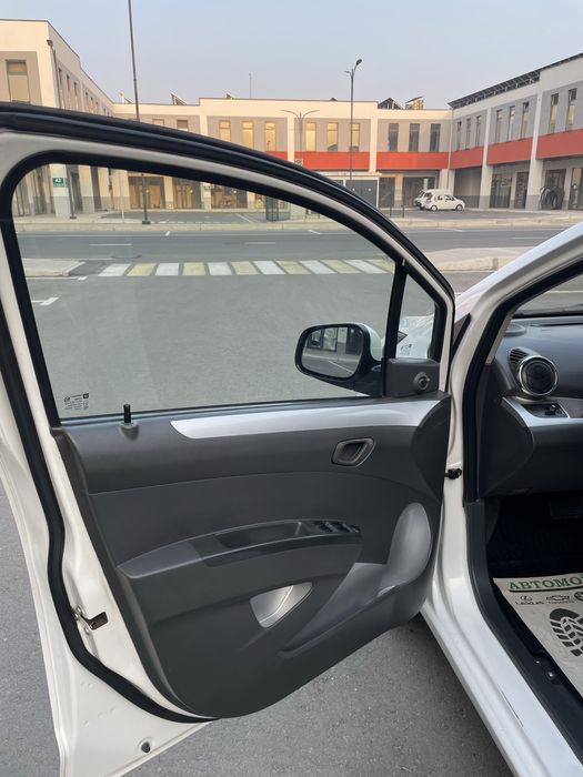 Spark Avtomat  Benzin