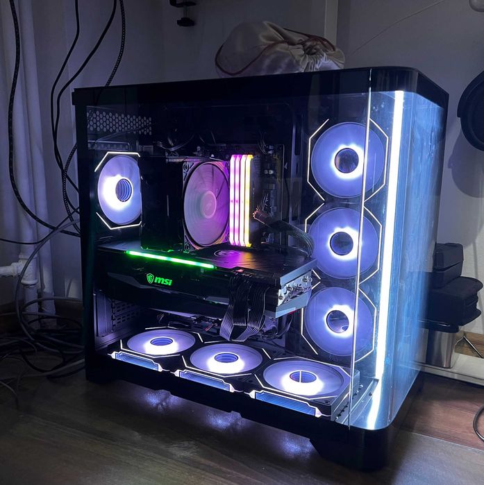 Kit gaming AM4 - 5600 + B550 Phantom Gaming 4 + 32GB DDR4 Corsair RGB