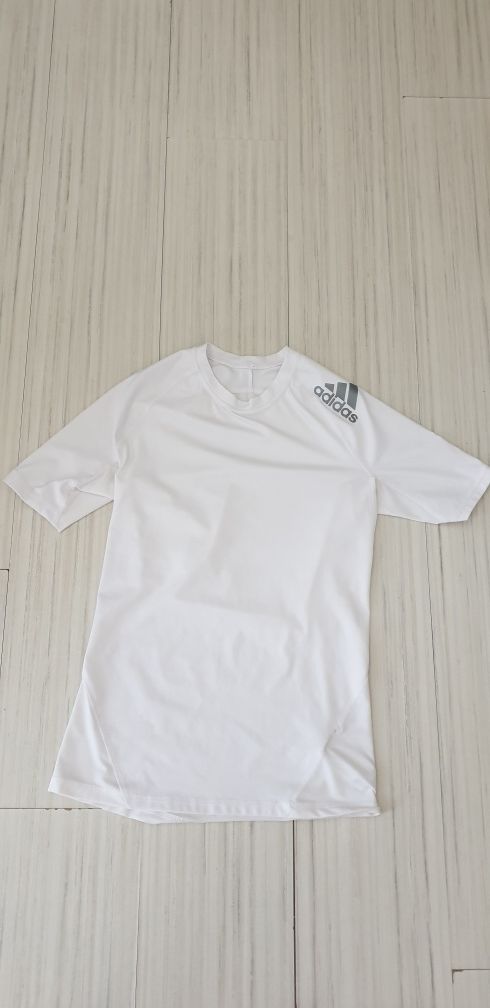 Adidas Techfit Compression Clima CooL / S  ОРИГИНАЛ! Мъжка Тениска !