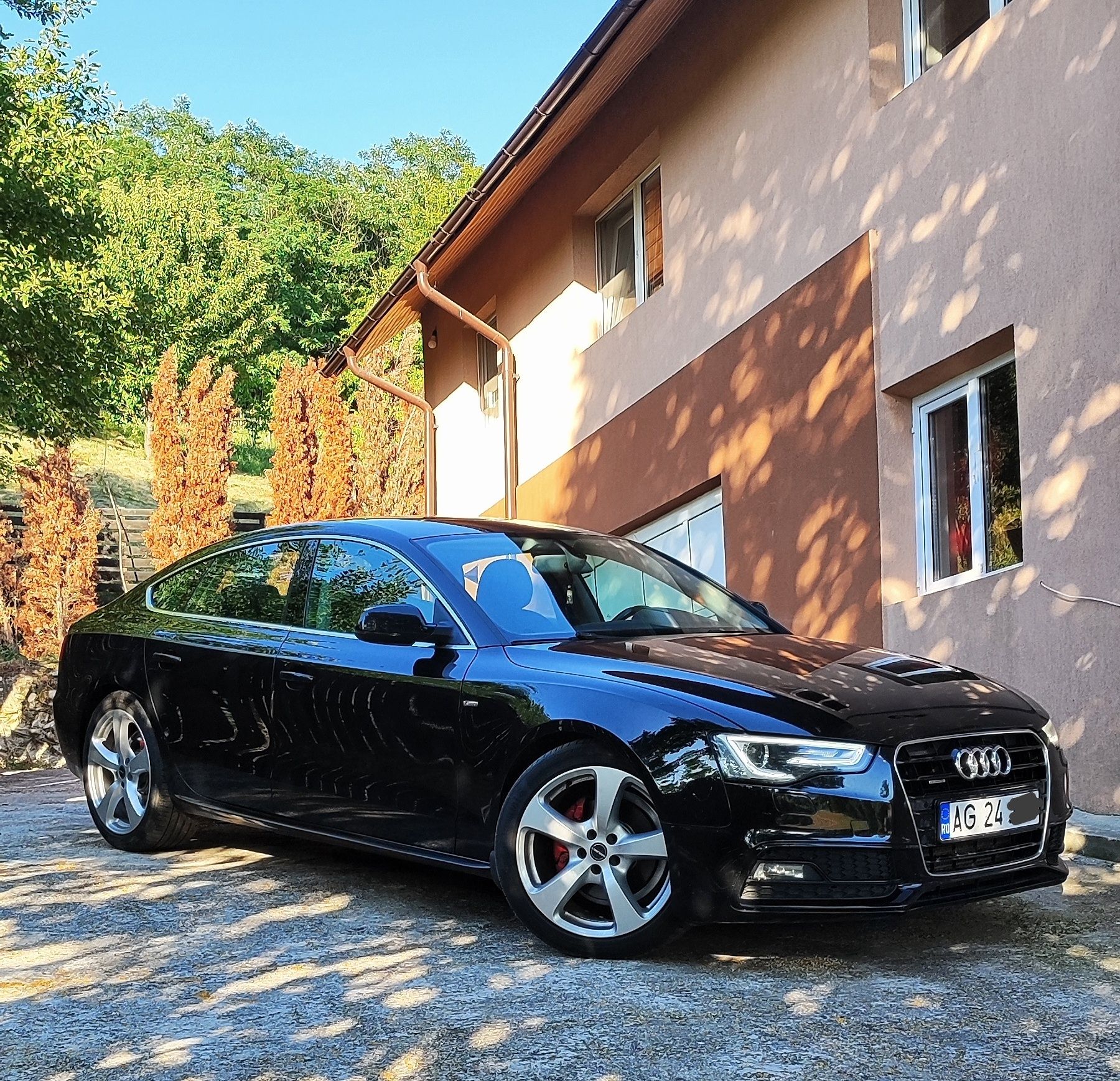 Vând Audi A5/An 2015/2.0TFSI/225cp/S-line/quattro/S-tronic