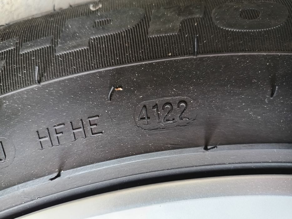 Джанти 18ки 5х114.3 7.5J ЕТ37  с гуми 235/60/18