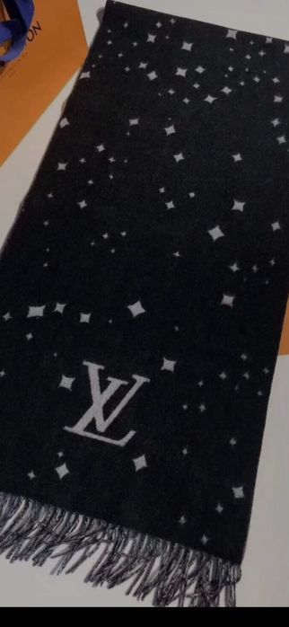 Fular bărbați Louis Vuitton, model 2026, 2 modele