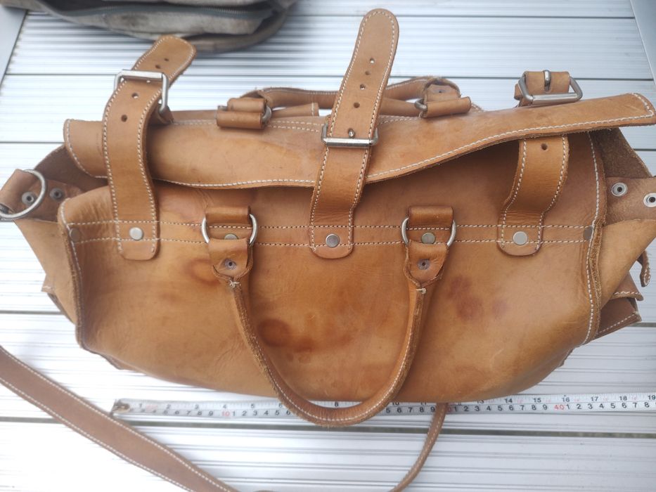 Genți din piele, una Pepe Jeans neagră  și încă 4 in stare buna